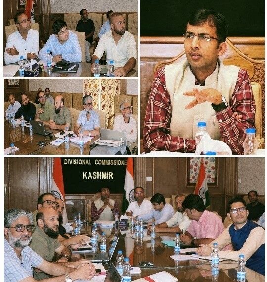 Div Com-(K) reviews flood mitigation plan