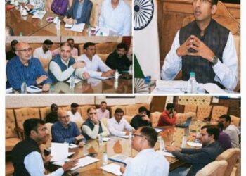 Div Com-(K) Reviews Preparedness, Mitigation Plan in view of Weather Advisory