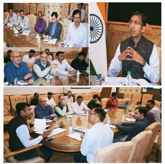Div Com-(K) Reviews Preparedness, Mitigation Plan in view of Weather Advisory