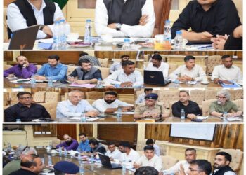Div Com chairs Air field Environment Management Committee Meeting