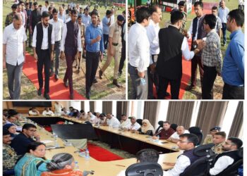 Div Com reviews final Arrangements for Mega Tiranga Yatra at SKICC