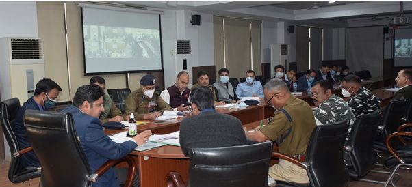 Div Com (J) reviews arrangements for this year’s Amarnath Yatra 2022