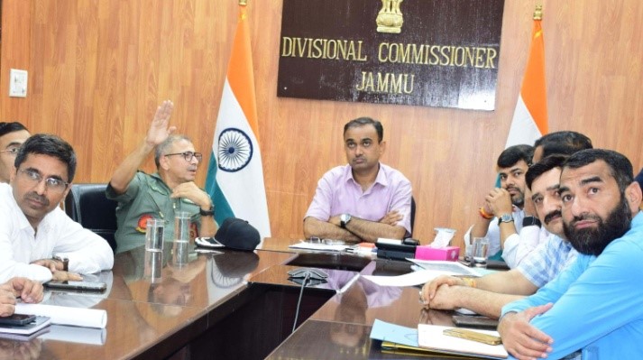 Div Com-(J) forms Joint Committee to study Birds related hazards at Jammu Airport
