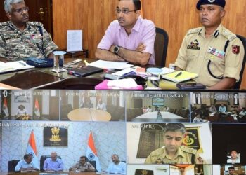 Div Com(J), IGP(J) review preparations for Tiranga Yatra, Har Ghar Tiranga campaign in Jammu Divn