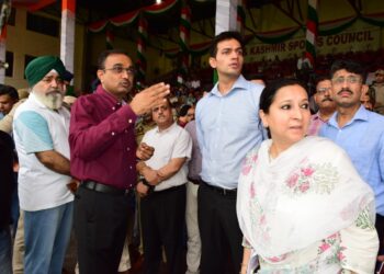Div Com(J) reviews arrangements for Independence Day celebrations 2025 at M A Stadium