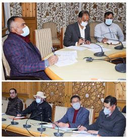 Hold Gram Sabhas in Ist week of April to settle FRA cases : Div Com(K) tells Officials
