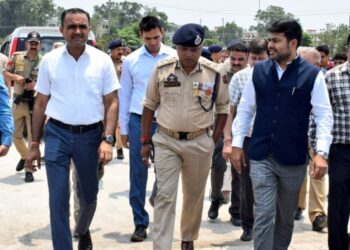 Div Com, IGP review arrangements at Bhagwati Nagar, Tawi River Front & Railway Station