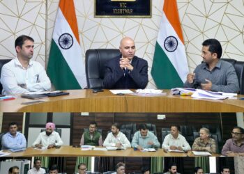 Kishtwar: DLC reviews status of long pending MGNREGA Works