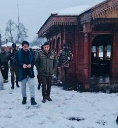 DM Srinagar, SSP raid hotspots of drug consumption