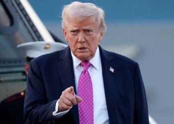 ‘Iran starved of cash;, want Hormuz open because they are losing 500 mn USD a day: Trump