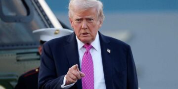 ‘Iran starved of cash;, want Hormuz open because they are losing 500 mn USD a day: Trump
