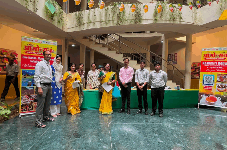 Dr. Shahid Amin Promotes Kashmir’s Heritage at ITM Gwalior