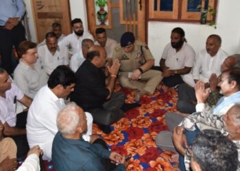 Dy CM visits bereaved families of teachers at Ghordi, Reassures Govt support in difficult time