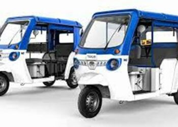 25 e-rickshaws seized as police tightens noose against minor drivers