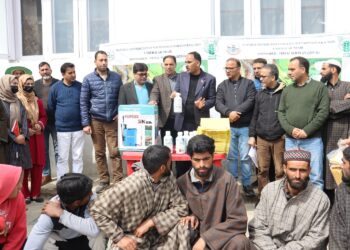 Farm input distribution function held at KVK Shopian