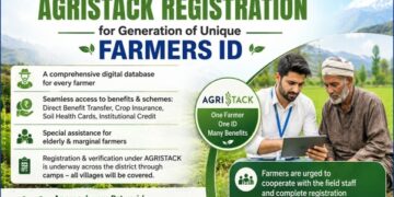 Shopian Admin Urges Farmers To Register For AgriStack