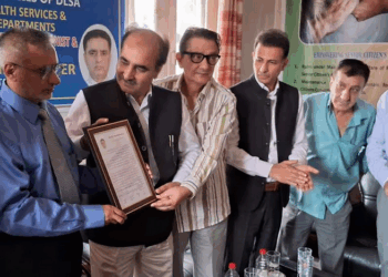 Noted Academician Dr. Farooq Peer Honored at Ahata Waqar Chanapora
