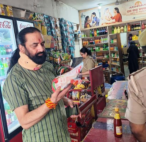 FCS&CA, Legal Metrology conduct joint market inspection in Greater Kailash; violations detected, penalties imposed
