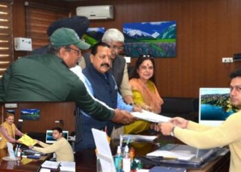 BJP’s Dr Jitendra the MoS In PMO files nomination for Udhampur seat