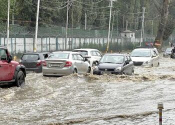 Flooding Recedes, J&K Breathes Easy