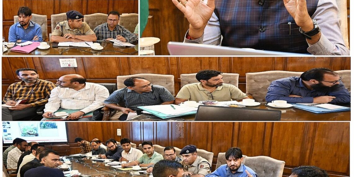 Div Com Kashmir reviews Flood Preparedness in Kulgam, directs for High-Level Readiness