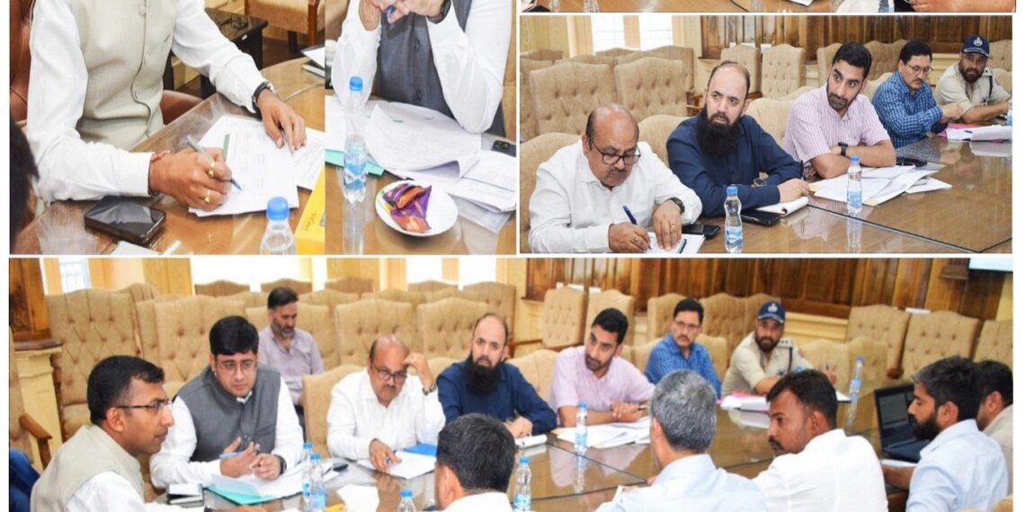 Div Com Kashmir reviews progress of Ring Road, directs expedited execution