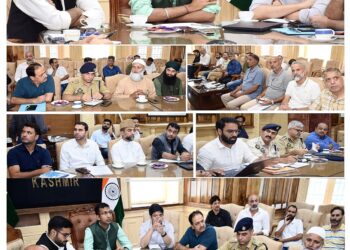 Div Com Reviews Preparations for Eid Milad-un-Nabi,  Directs Ensure Essential Commodities & Srvices