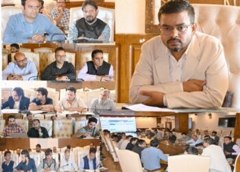 DDC Kulgam reviews progress of VB-G RAM G implementation