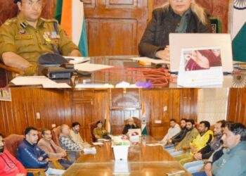 DC B’pora chairs meeting with Stakeholders