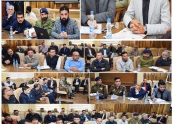 Departure of Hajj Pilgrims: Div Com Kashmir reviews preparations