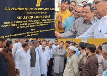 Javid Dar lays foundation stone for beautification of Ziyarat Hazrat Nizam-ud-Din (RA) at Ladoora
