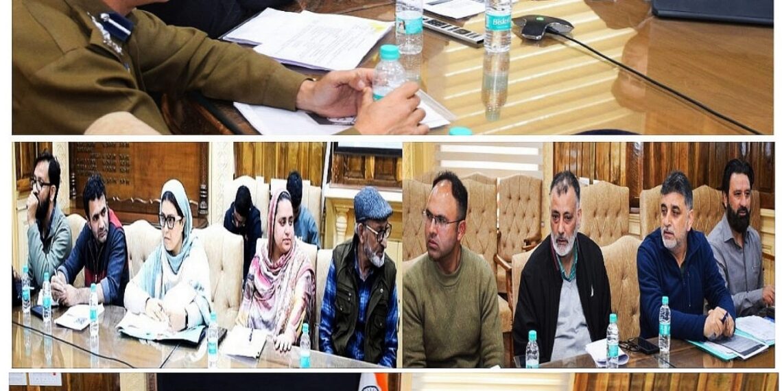 Div Com Kashmir chairs MDC Meeting on Traffic Management