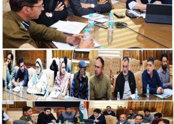 Div Com Kashmir chairs MDC Meeting on Traffic Management