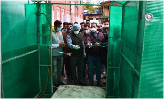 COVID-19: DC Budgam inaugurates fumigation tunnel at Distt Hospital