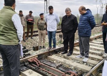 GM Northern Railway Inspects Katra–Baramulla Rail Section