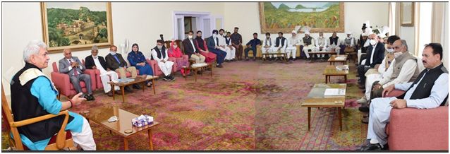 Delegation of Gurjar Desh Charitable Trust calls on LG in Jammu
