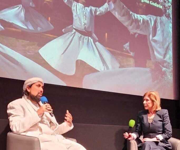  Haji Syed Salman Chishty Addresses Global Audience on Sufism at London Dialogue