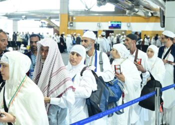 Hajj 2025: LG, CM extends greetings, best wishes for a safe pilgrimage