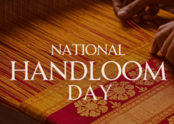 Department of Handicrafts & Handloom Kishtwar celebrates 11th National Handloom Day