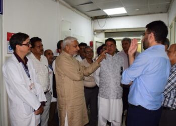 Committee on Public Accounts visits healthcare institutions in Jammu city