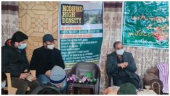Horticulture Deptt organizes mega awareness/ training camp at Utimulla, Pulwama