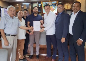 Hotel Association, PHDCCI joint delegation calls on CEO, SMVDSB