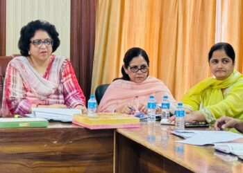 Director Health Services Jammu reviews healthcare services in Poonch, Rajouri distts