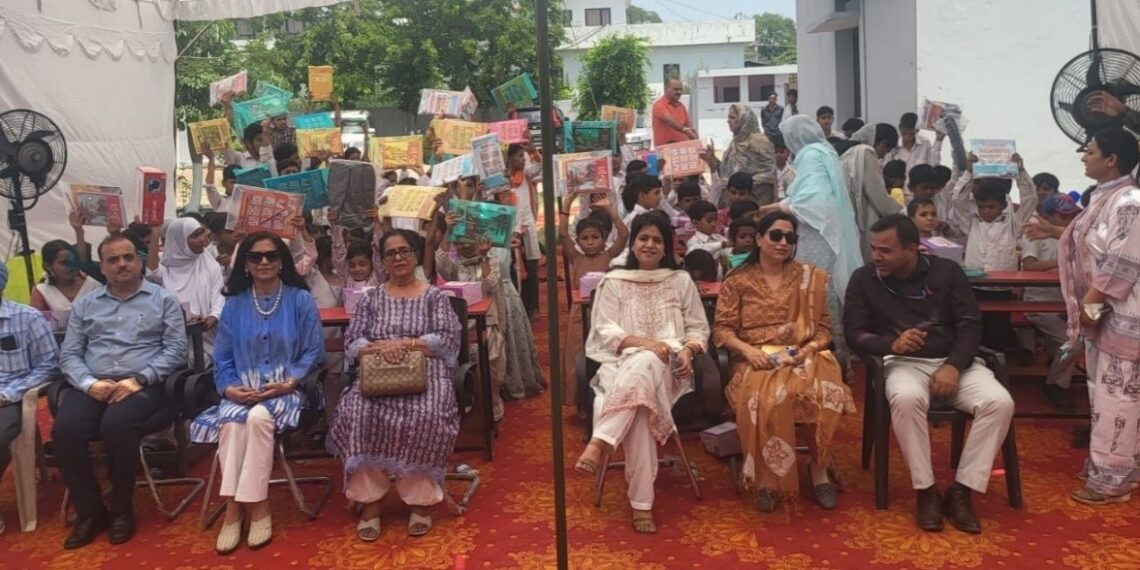 IASOWA conducts donation drive at Govt Middle School, Dodhi Gujjar Colony