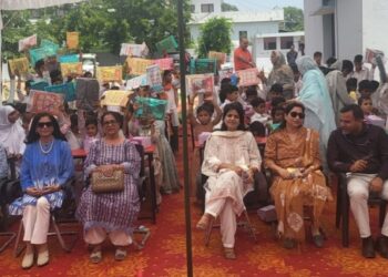 IASOWA conducts donation drive at Govt Middle School, Dodhi Gujjar Colony
