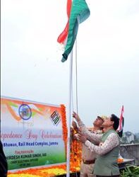 I-Day celebration: CEO hoists Tricolor at Nirvachan Bhawan Jmu