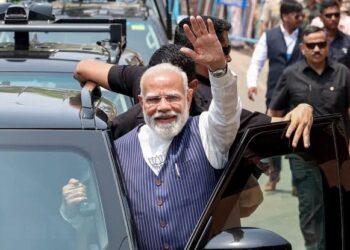 PM Modi leads austerity drive, reduces convoy size