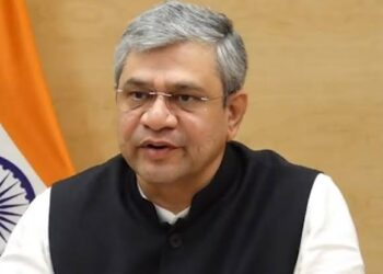 Ashwini Vaishnaw to flag off extended Jammu-Srinagar Vande Bharat service from Jammu on Thursday