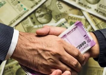 ACB arrests Panchayat Secretary in Kulgam for taking Rs 5,000 bribe
