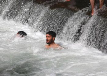 Hot, Humid Weather to Persist in J&K Till July 17; Heavy Rain Spell Likely From July 18: MeT